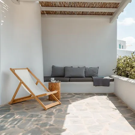 Ploes Seaside Apartment