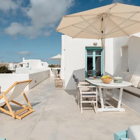 Ploes Seaside Lägenhet Pláka