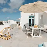 Ploes Seaside Apartment