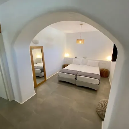 Ploes Seaside Apartamento