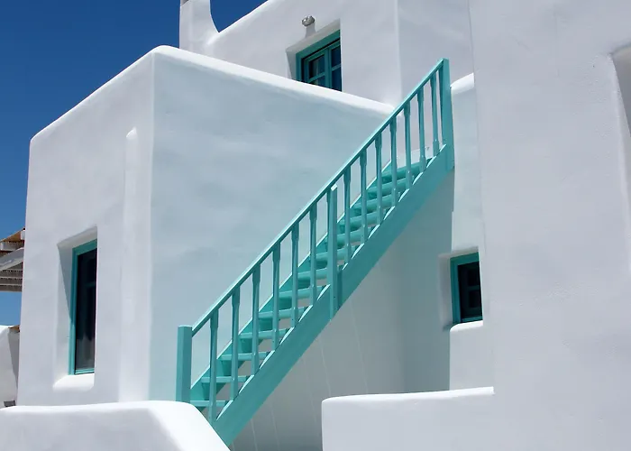 Ploes Seaside Plaka (Naxos)